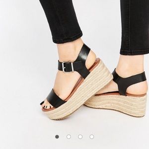 Steve Madden wedges SOLD OUT